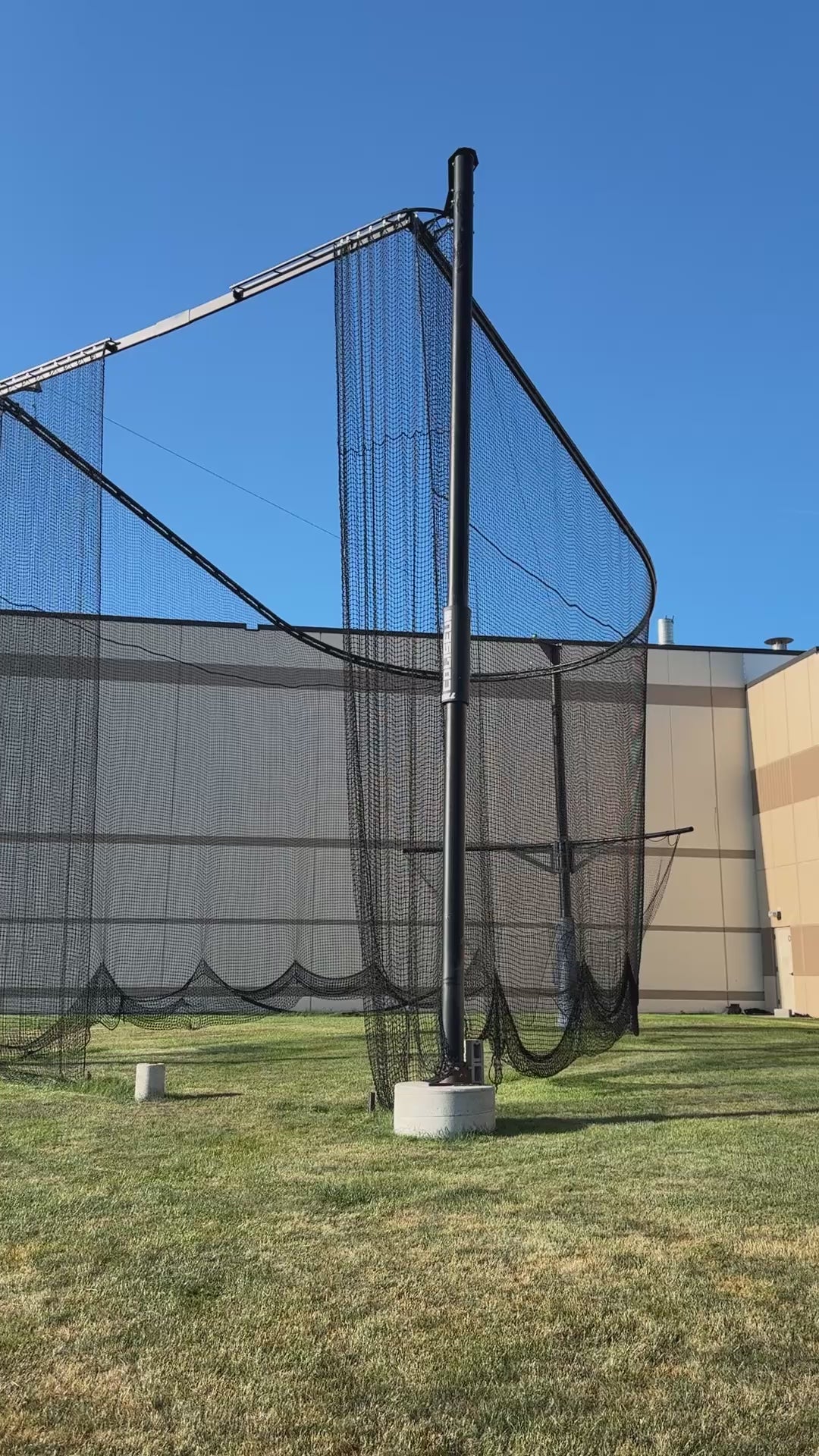 Gill COLISEUM HAMMER DISCUS CAGE